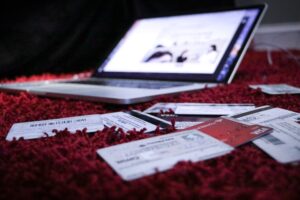  Black Friday and Cyber Monday ecommerce shopping
